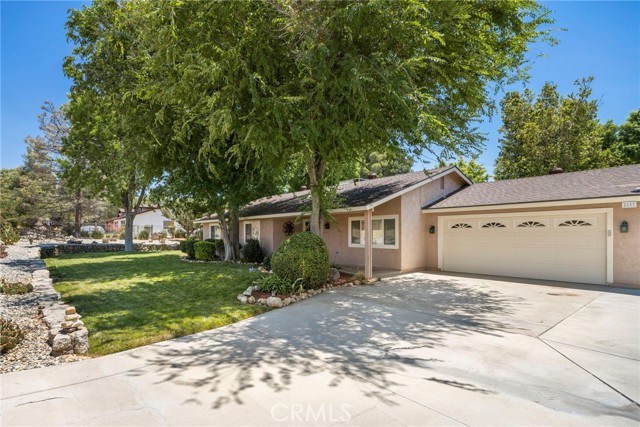 Property photo of 2883 Soledad Canyon RD