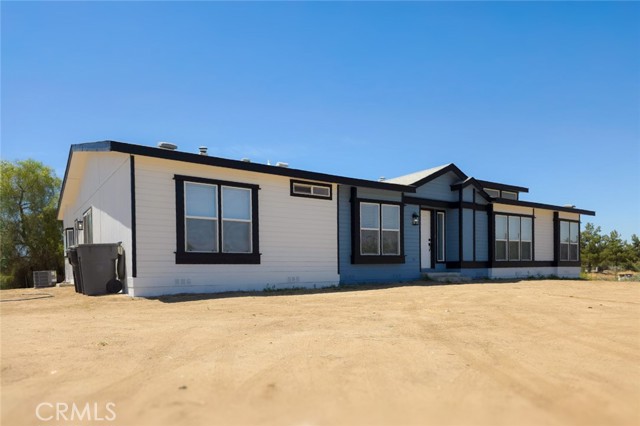 Property photo of 21573 Elmwood ST