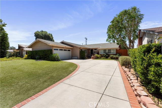 Property photo of 20722 Keswick ST