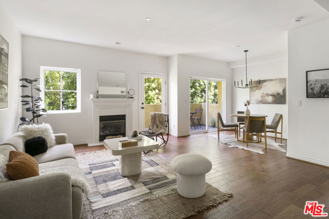 Property photo of 12449 Kling ST