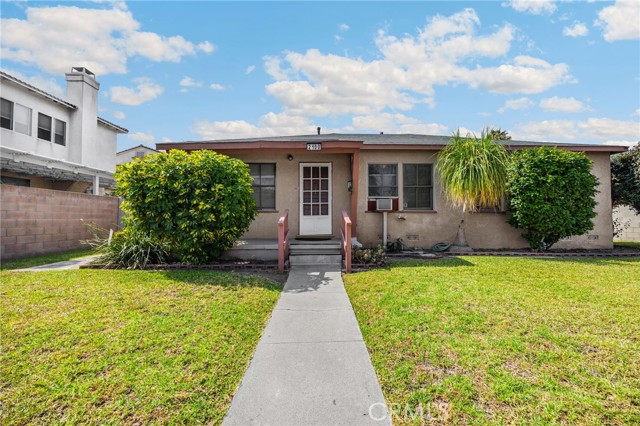 Property photo of 2100 W Valencia DR