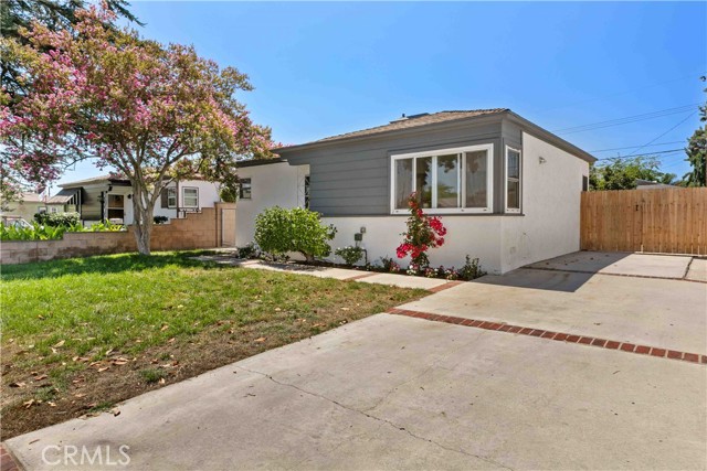 Property photo of 2105 N Pass AV