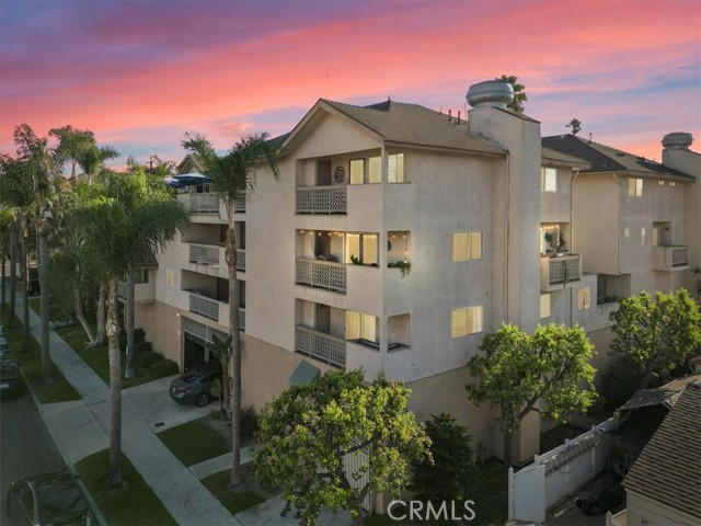 Property photo of 1001 Belmont AV