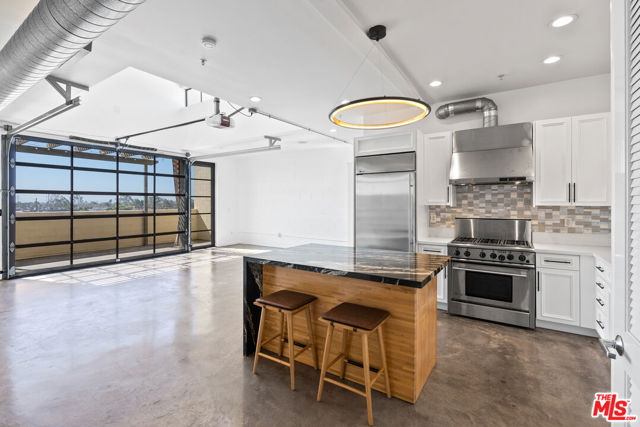 Property photo of 1544 12th ST