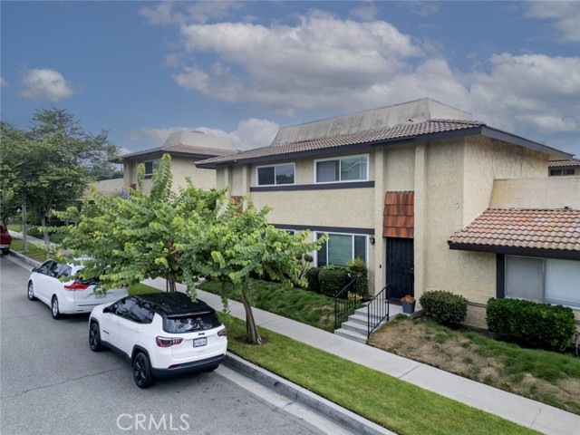 Photo of 581 W Greenwood Av