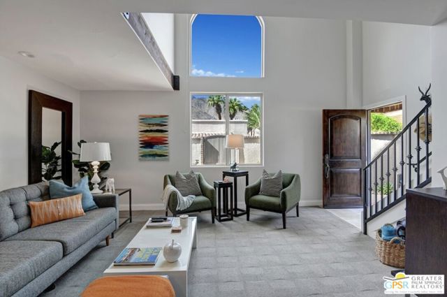 Property photo of 400 N Avenida Caballeros