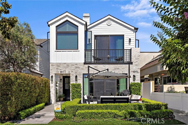Property photo of 611 Jasmine AV