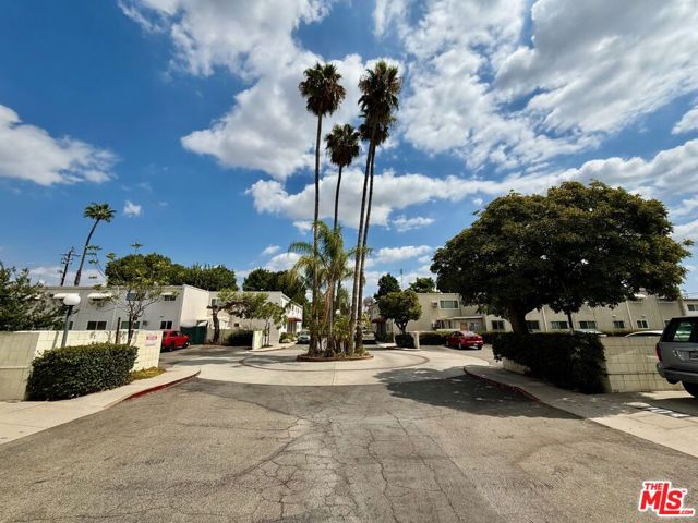 Photo of 7141 Coldwater Canyon Av