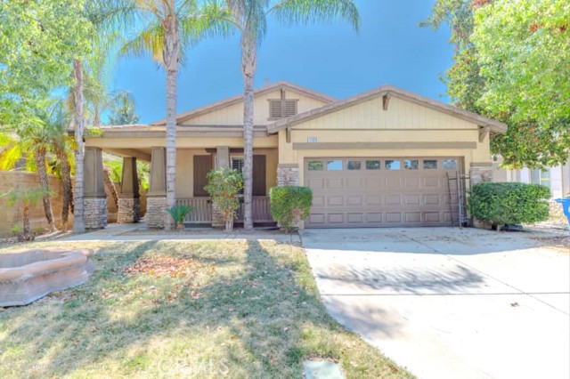 Property photo of 17039 Crabapple LN