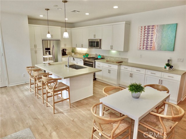Property photo of 69 Prominence