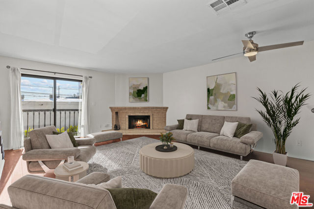 Property photo of 2480 Penmar AV