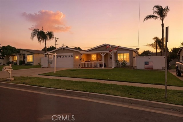 Photo of 22121 Mavis