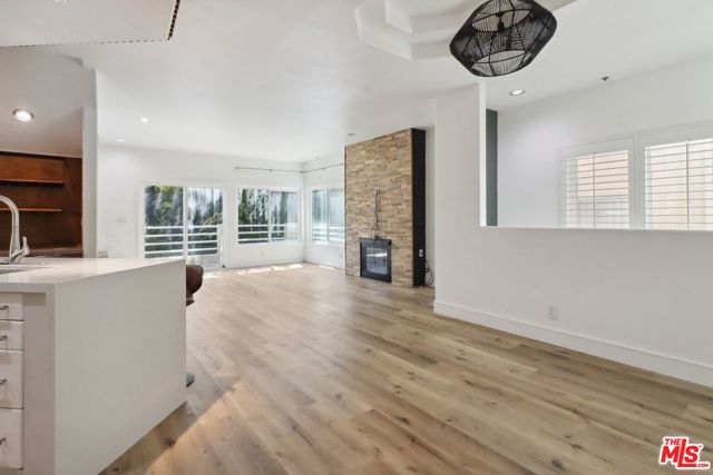 Property photo of 1160 Granville AV