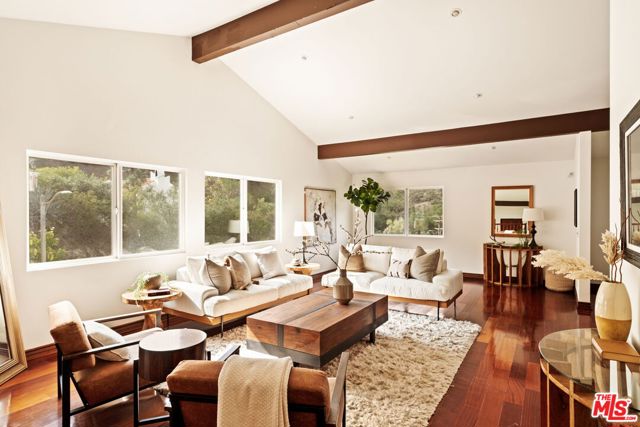 Property photo of 2617 Sleepy Hollow PL