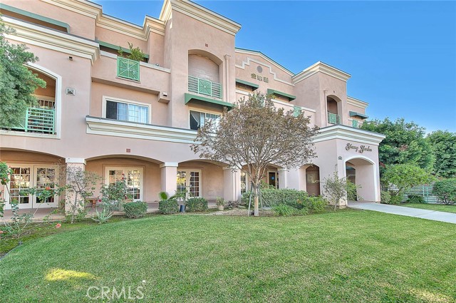 Property photo of 303 N Nicholson AV