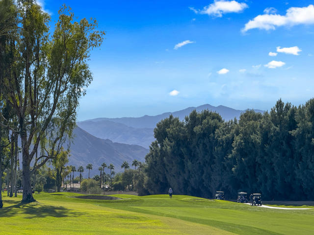 Photo of 40825 Inverness Wy