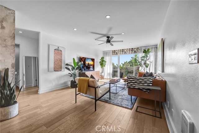 Property photo of 8400 De Longpre