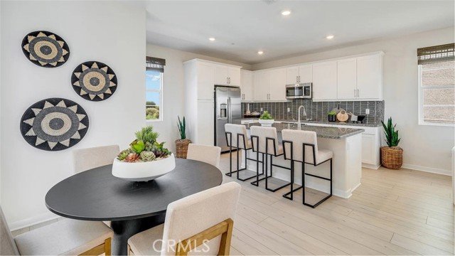 Property photo of 2603 E Lincoln Paseo