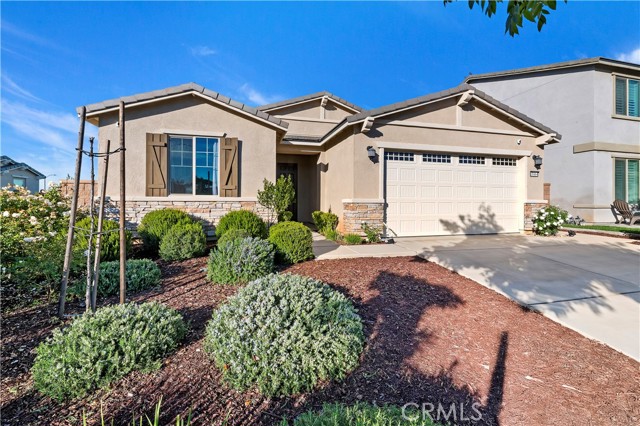 Property photo of 30464 Astoria LN