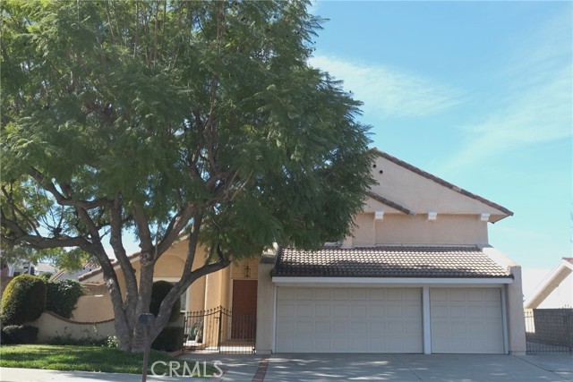 Property photo of 1419 Honeyhill Dr