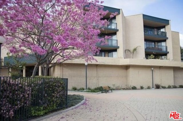 Property photo of 4499 Via Marisol