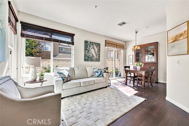 Property photo of 1460 Holcomb PL