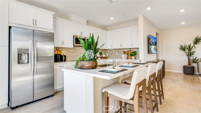 Property photo of 2717 E Amberley Privado