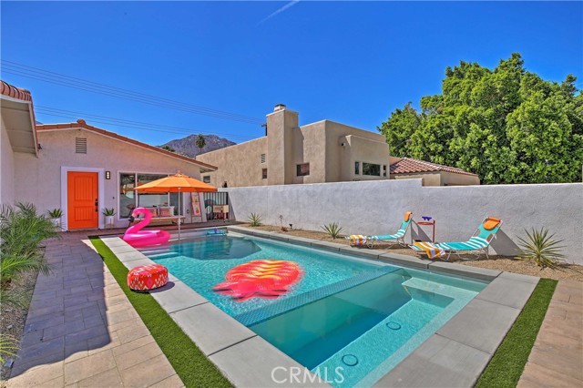 Photo of 54345 Avenida Carranza
