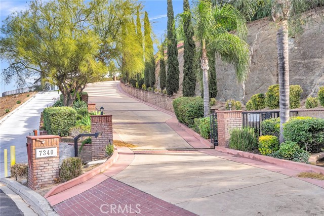 Property photo of 7340 Live Oak DR