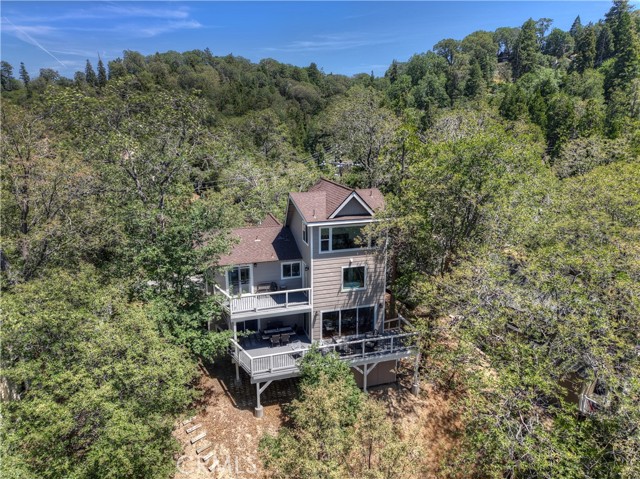 Photo of 394 Emerald Dr