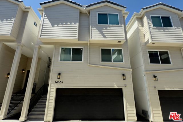 Photo of 14665 W Sara Ln