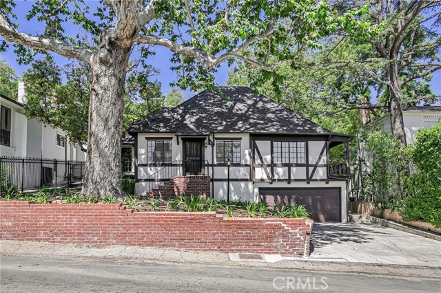 Property photo of 3975 Van Noord AV