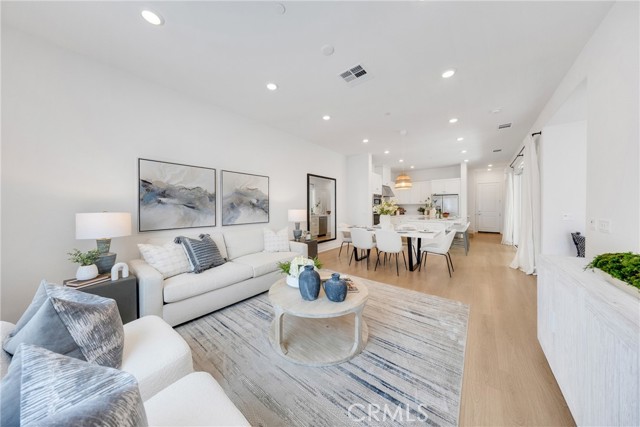 Photo of 119 Zawn