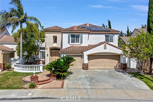 Property photo of 2572 Carlton PL