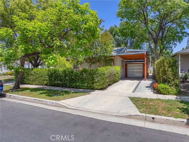 Photo of 5762 Andasol Av