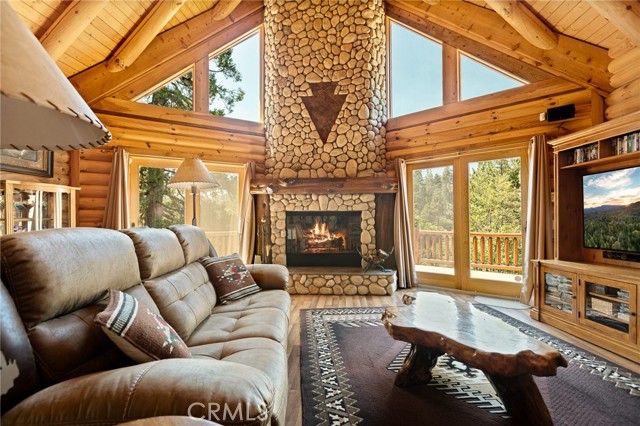 Property photo of 27492 Cedarwood CT