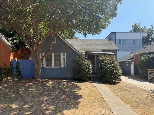 Property photo of 10840 Hesby ST