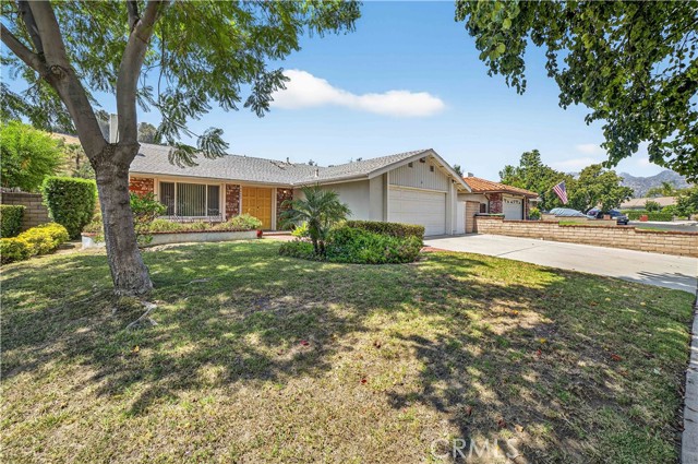 Property photo of 9429 Glade AV