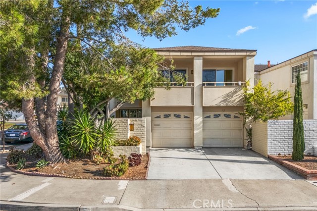 Property photo of 12 Foxglove WY