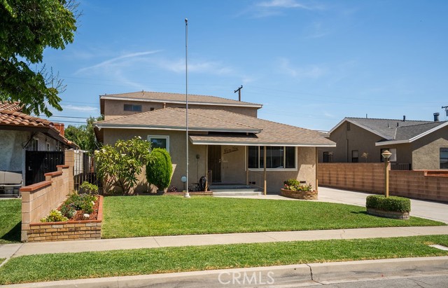 Photo of 410 S Sunset Av