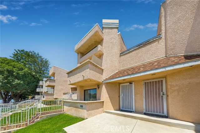 Property photo of 15035 Nordhoff ST