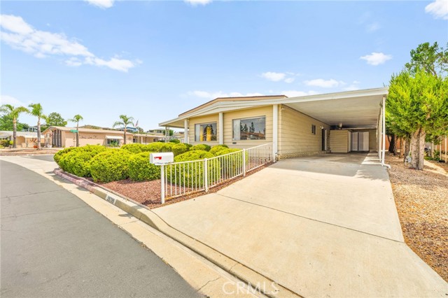 Property photo of 28799 Via Roja