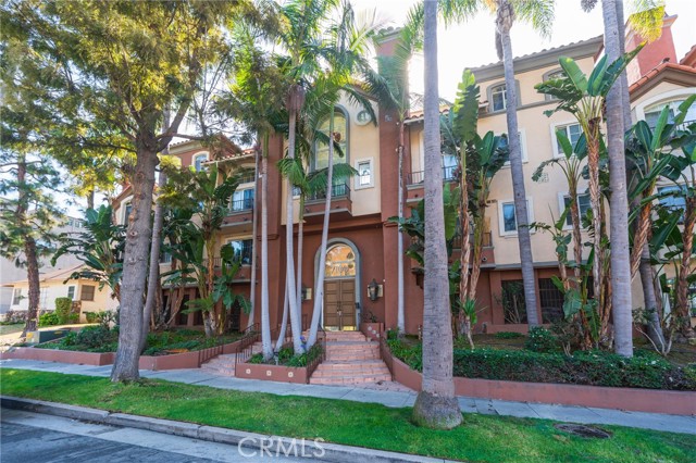 Property photo of 7100 La Tijera BL