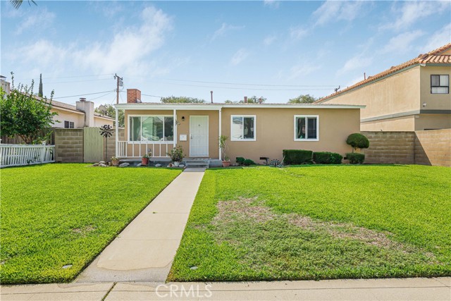 Photo of 1636 W Valencia