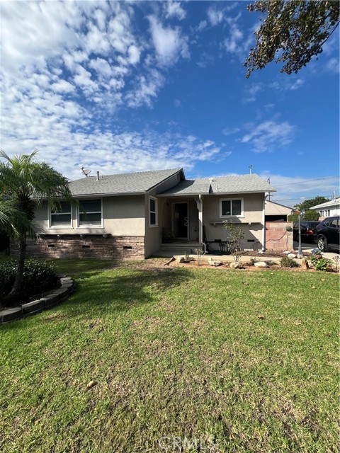 Property photo of 1319 W Eckerman AV