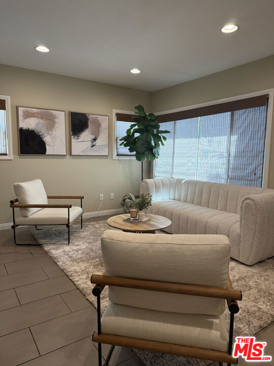 Property photo of 5913 Fountain AV
