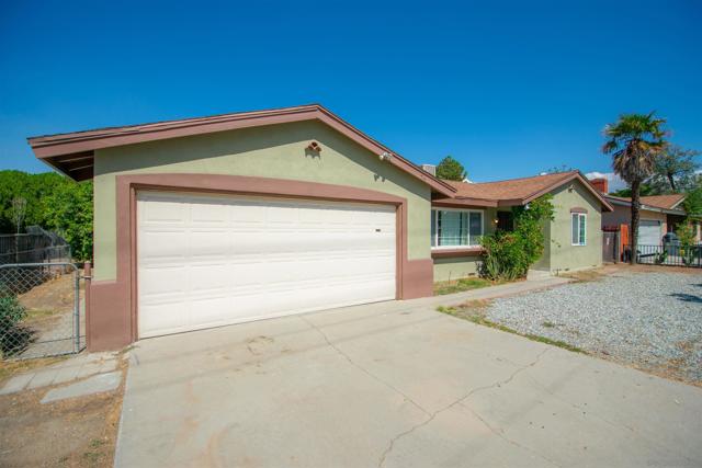 Property photo of 1276 E Johnston Ave