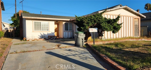Property photo of 23602 Nicolle AV