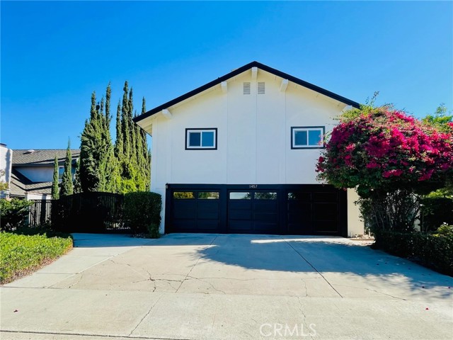 Property photo of 1457 Meads