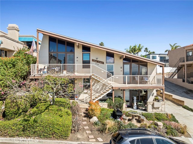 Property photo of 252 Avenida Lobeiro